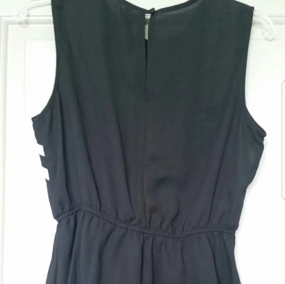 Top - Picture 3 of 4